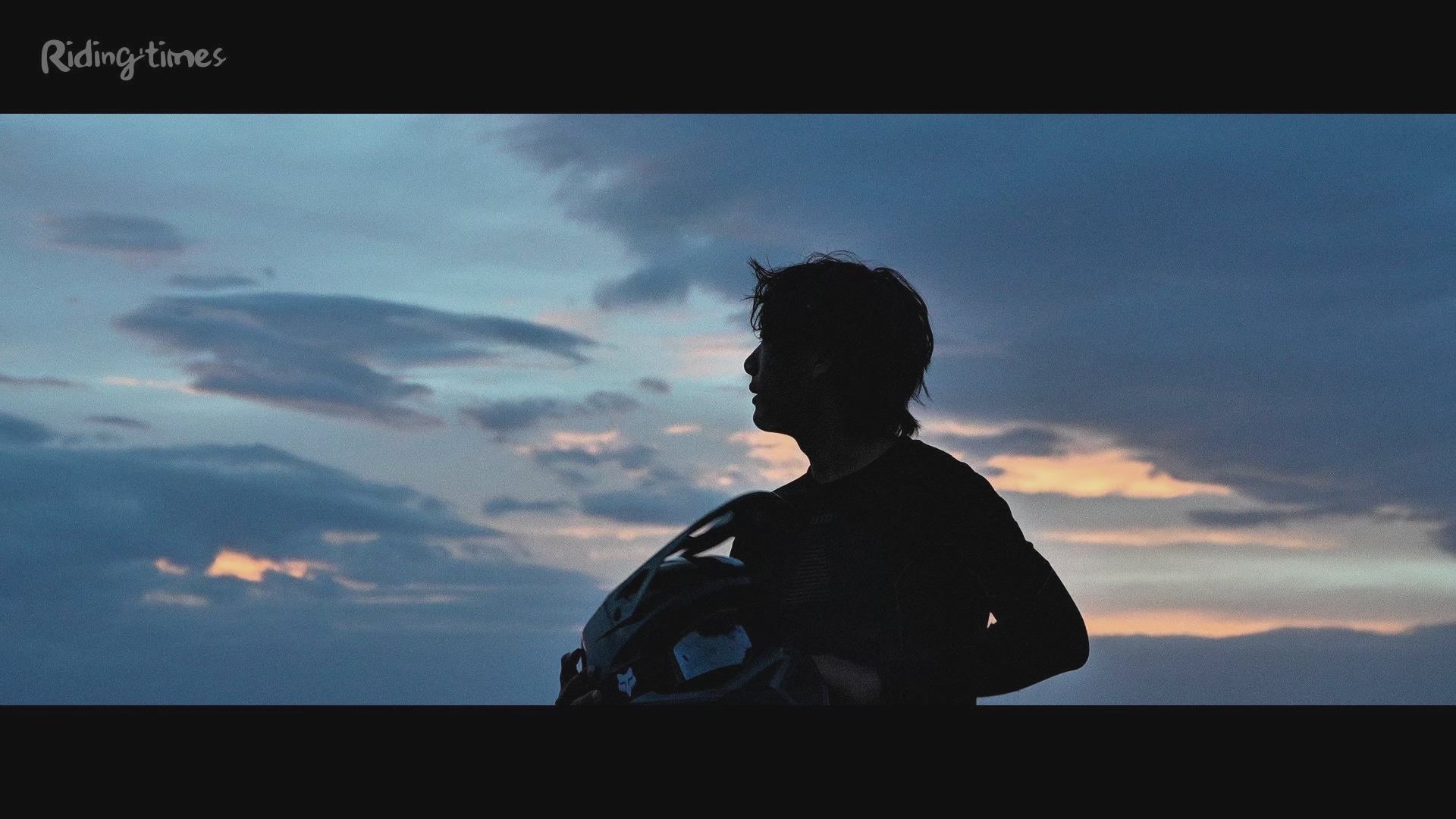 Load video: 